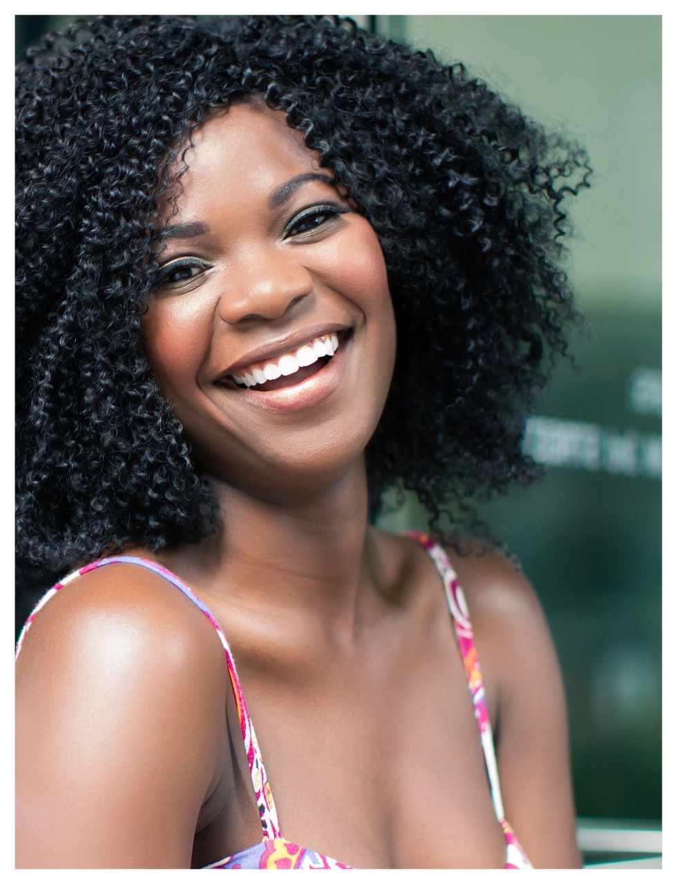 smile, happy, people, fun, young, woman, happiness, girl, smiling, portrait, female, person, cheerful, face, summer, lifestyle, nature, looking, black woman, fashion, attractive, model, glamour, african, posing, black people